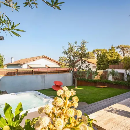 Villa Iris - Vue A Pied Piscine Chauffee Et Jacuzzi *