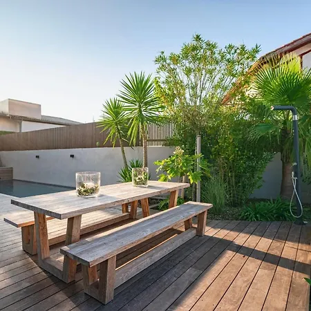 Iris - Vue A Pied Piscine Chauffee Et Jacuzzi 빌라 생장드루즈